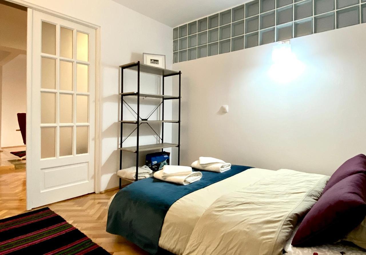 Ferienwohnung Barlog Brașov Exterior foto